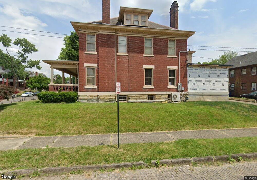 1725 Bryden Rd, Columbus, OH 43205 - photo 1