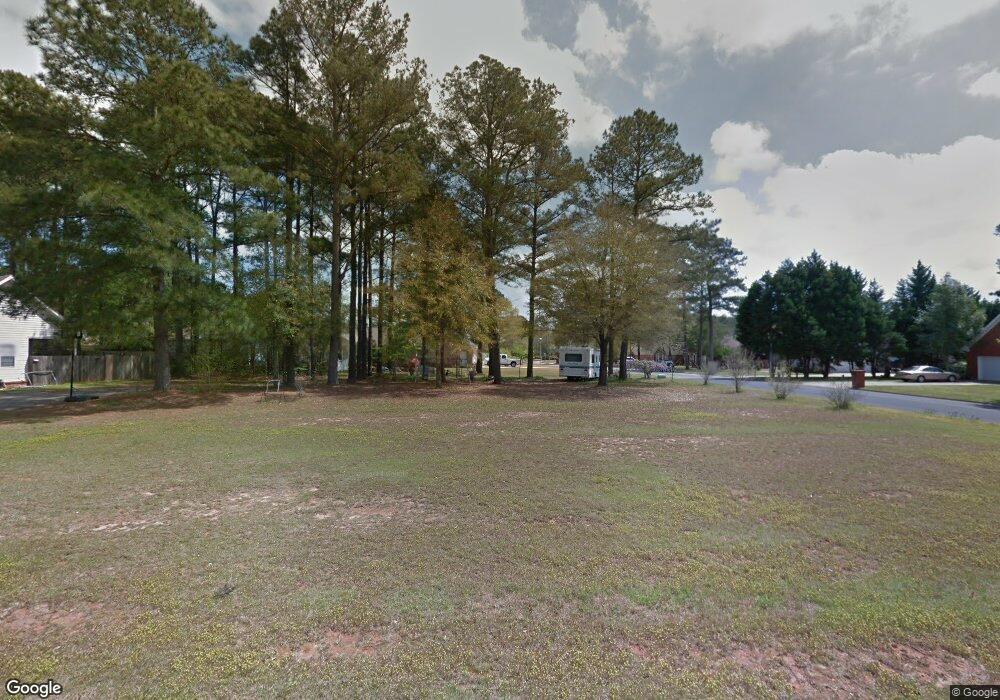 100 Waynesboro Way, Dothan, AL 36305 - photo 1