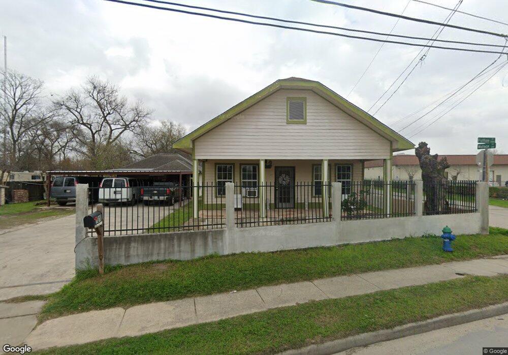 7010 Fulton St, Houston, TX 77022 - photo 1