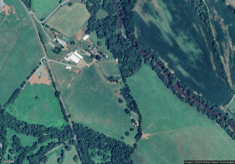 8289 Oak Park Rd, Locust Dale, VA 22948 - photo 1