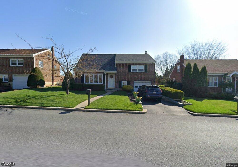 3347 Reading Crest Ave, Reading, PA 19605 - photo 1