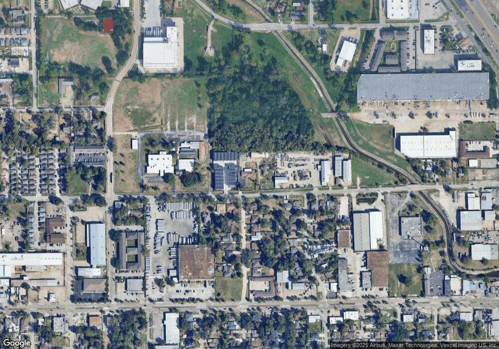 715 E Whitney St, Houston, TX 77022 - photo 1