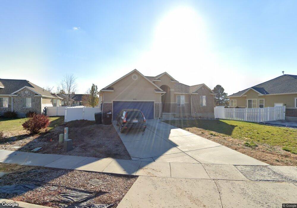 933 W 2010 S, Syracuse, UT 84075 - photo 1