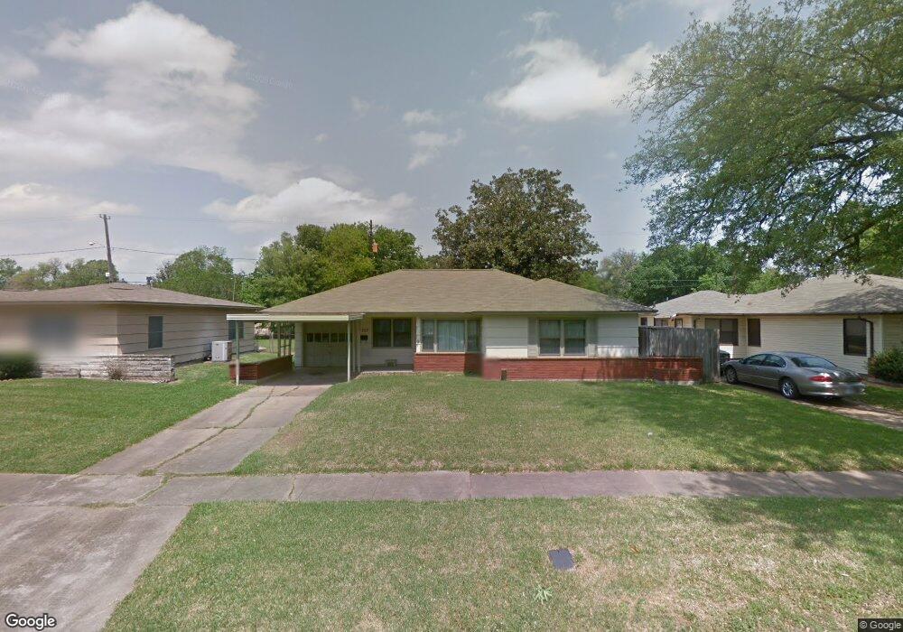 7707 Hereford St, Houston, TX 77087 - photo 1
