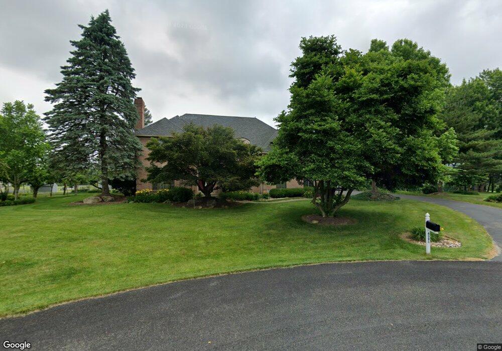 4391 Newton Cir, Emmaus, PA 18049 - photo 1