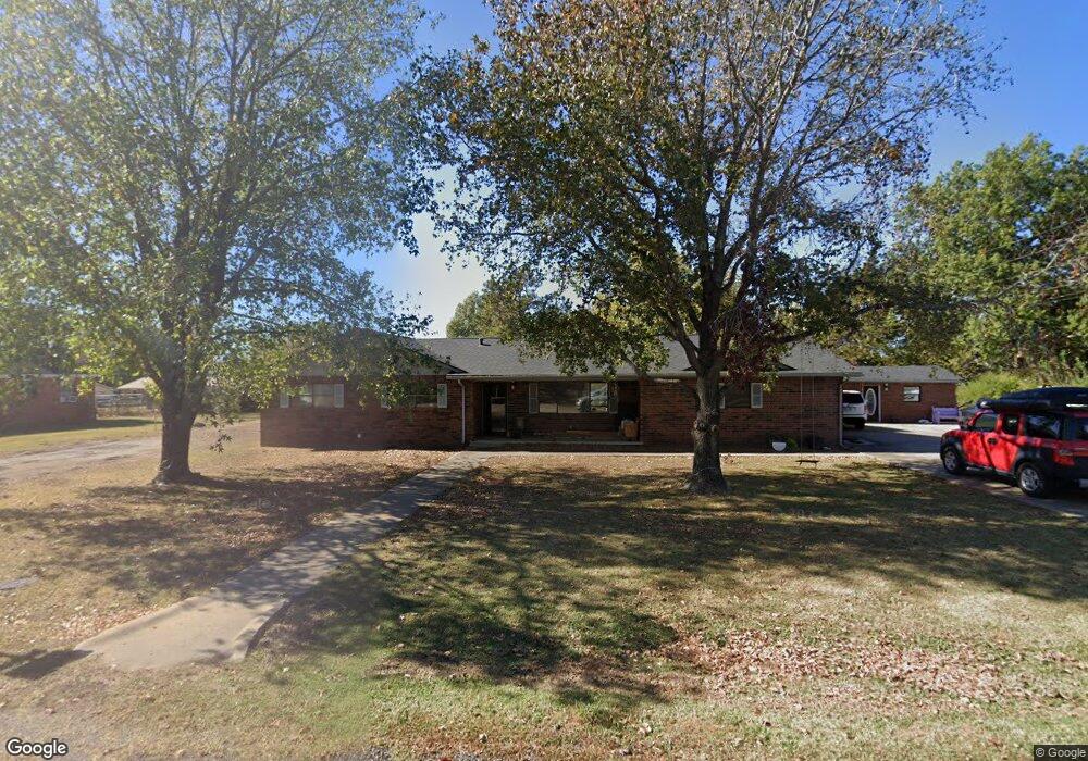 1216 N Sherman Ave, Okmulgee, OK 74447 - photo 1
