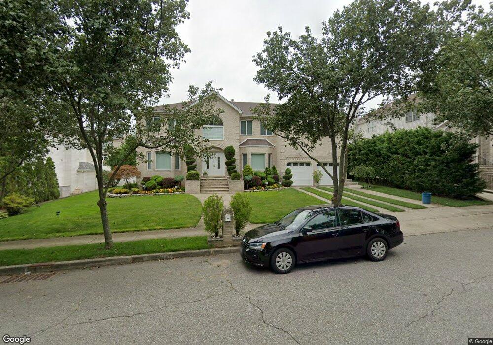 201 Bennett Ave, Staten Island, NY 10312 - photo 1