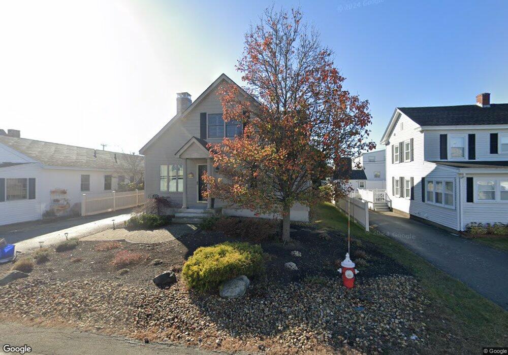 66 Pembroke St, Seabrook, NH 03874 - photo 1