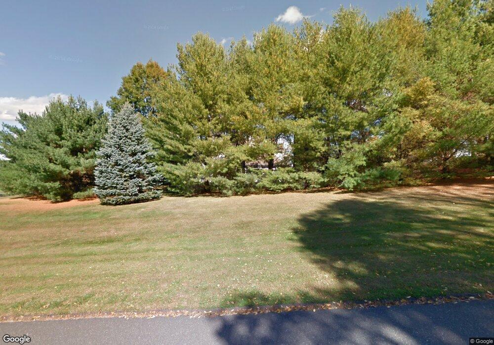 9 Fox Run, Sherman, CT 06784 - photo 1