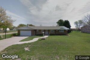 801 S Oak St, Linn, KS 66953