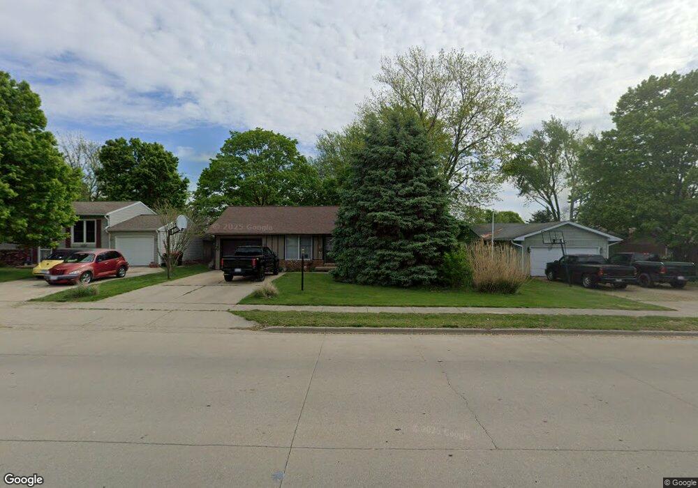 1630 Pulaski St, Lincoln, IL 62656 - photo 1