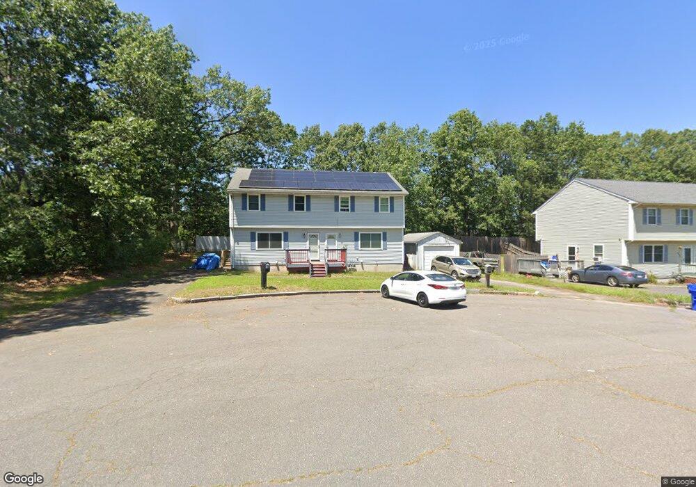 138 Glenmore St, Springfield, MA 01129 - photo 1