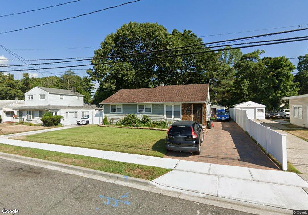308 Coventry Rd N, West Hempstead, NY 11552 - photo 1