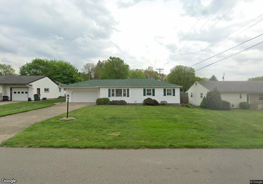 1417 Tomahawk Ln, Coshocton, OH 43812 - photo 1