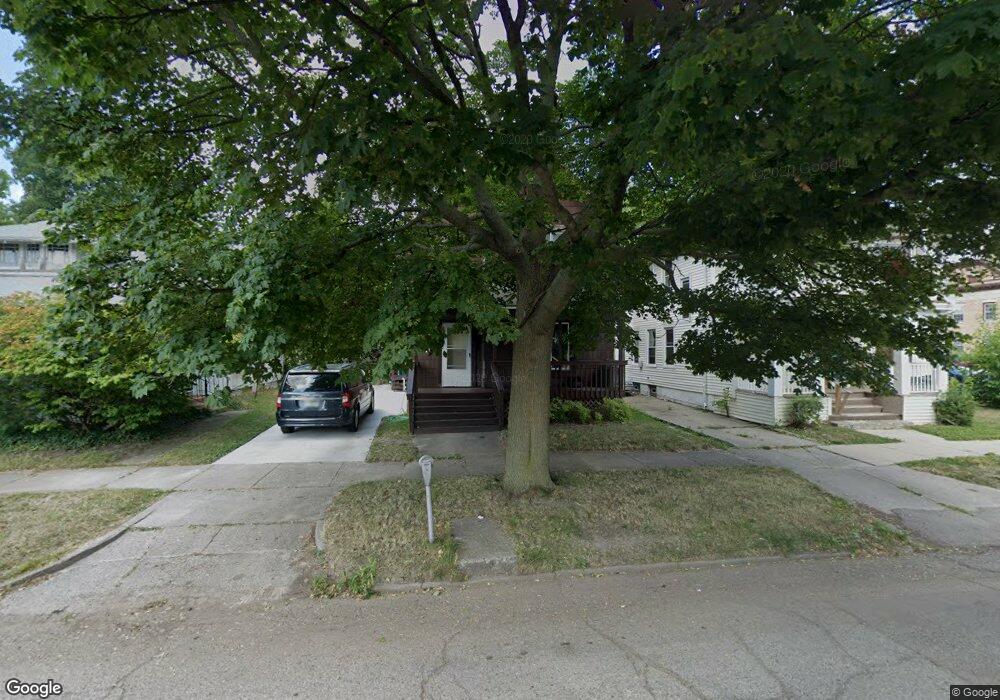 224 W Lapeer St, Lansing, MI 48933 - photo 1