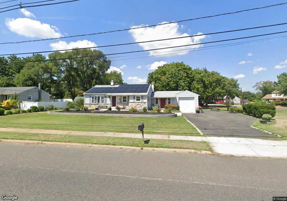 107 N Fork Landing Rd, Cinnaminson, NJ 08077 - photo 1