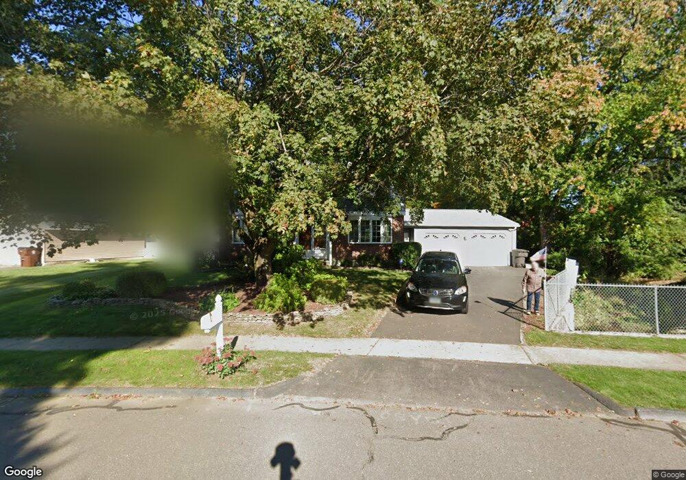 20 Plainfield St, Enfield, CT 06082 - photo 1