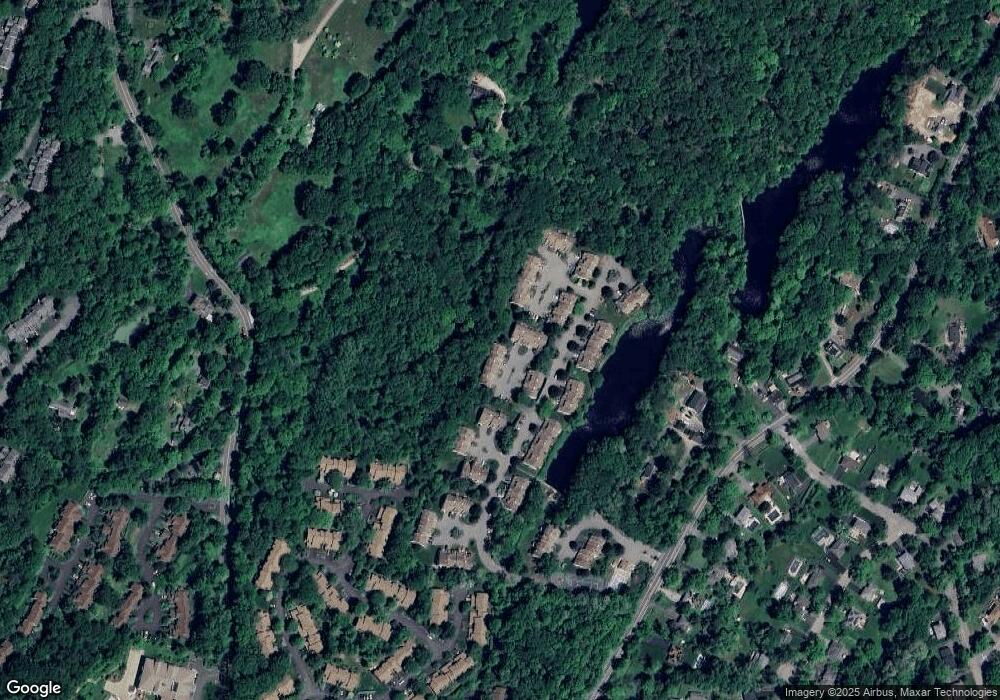 50 Spring Pond Dr unit 50, Ossining, NY 10562 - photo 1