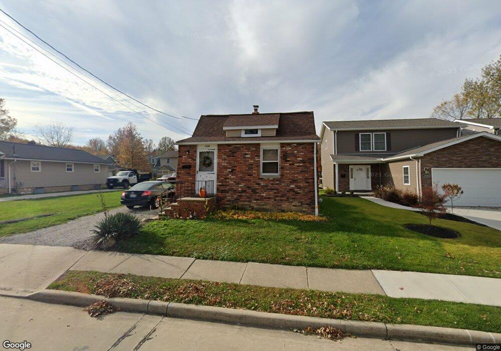 1844 Robindale St, Wickliffe, OH 44092 - photo 1