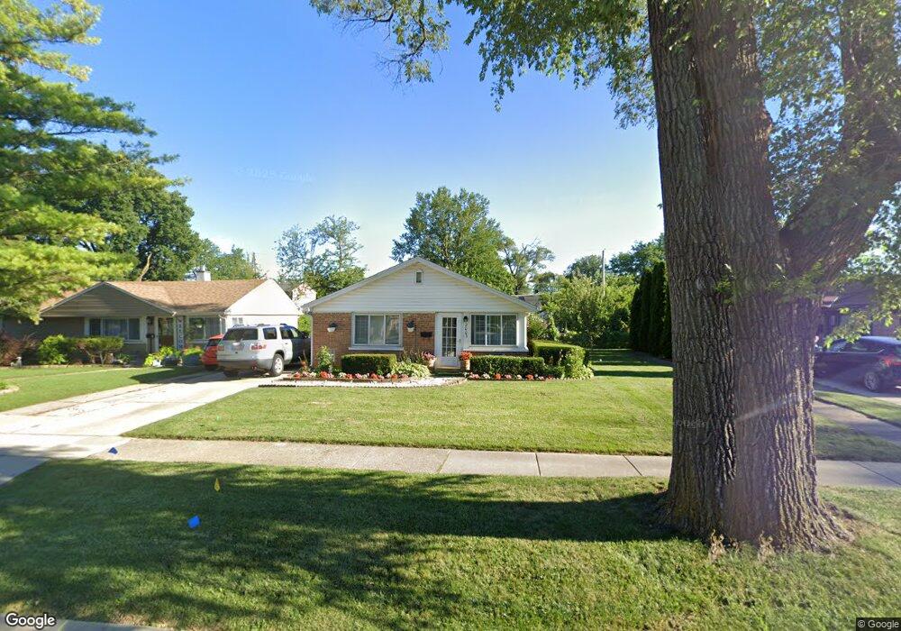 2003 Welwyn Ave, Des Plaines, IL 60018 - photo 1