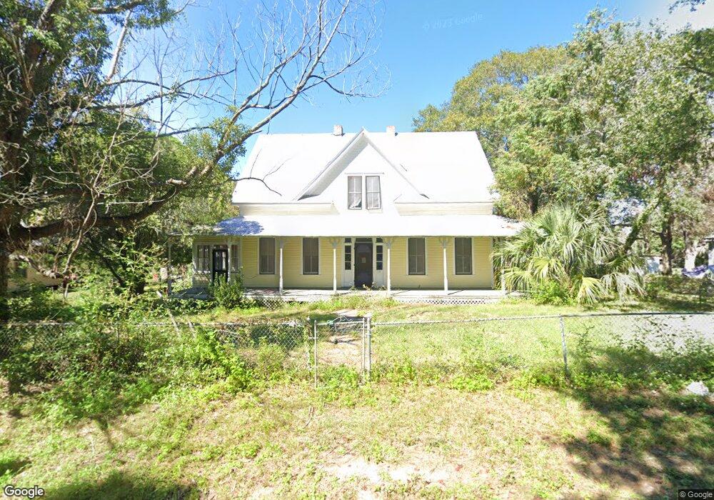 331 NE Central Ave, Blackshear, GA 31516 - photo 1