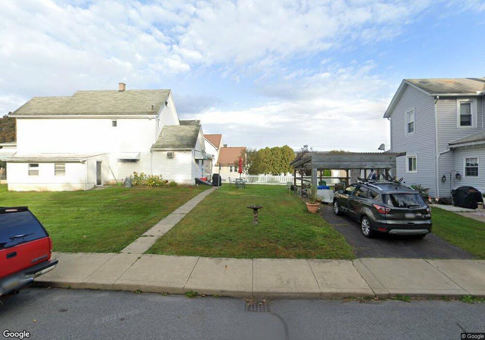 133 E Atherton St, Taylor, PA 18517 - photo 1