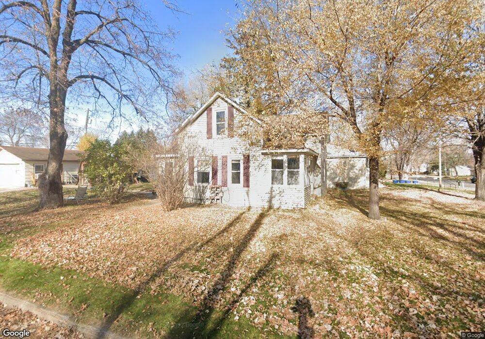 723 Broadway Ave S, Sauk Rapids, MN 56379 - photo 1