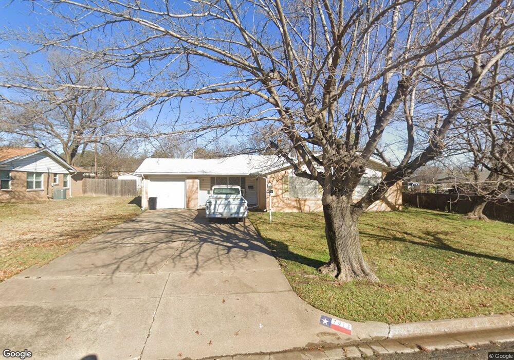 7913 Standley St, North Richland Hills, TX 76180 - photo 1