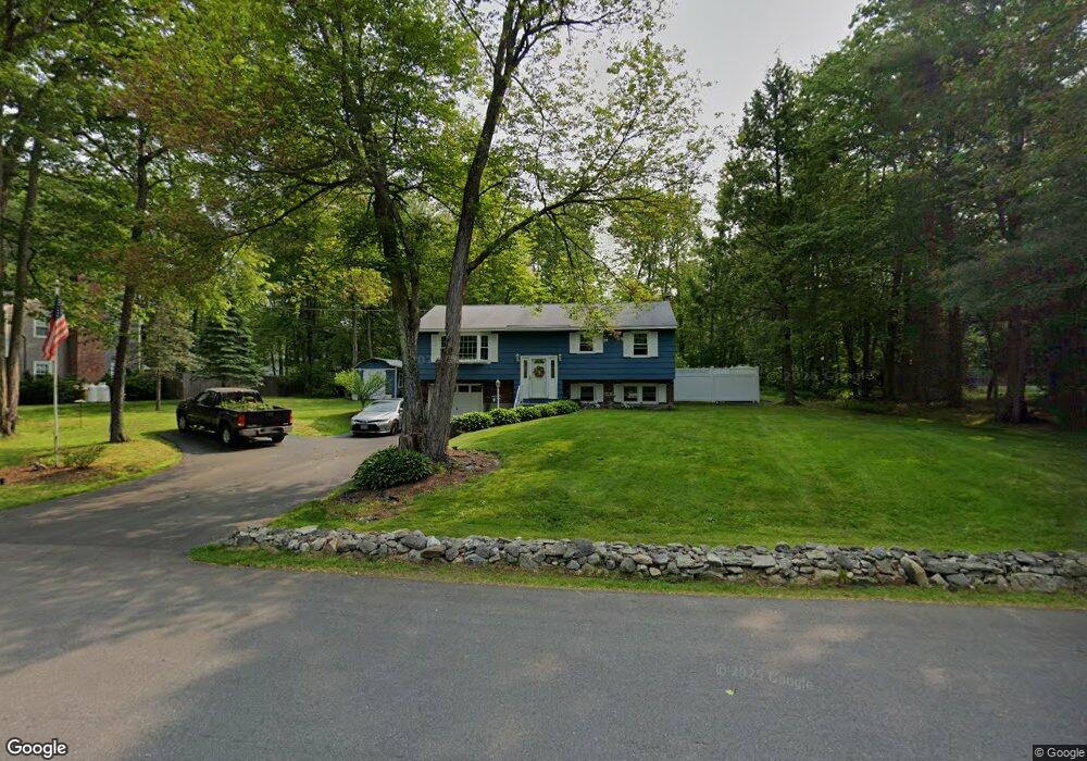 9 Westgate Rd, Derry, NH 03038 - photo 1