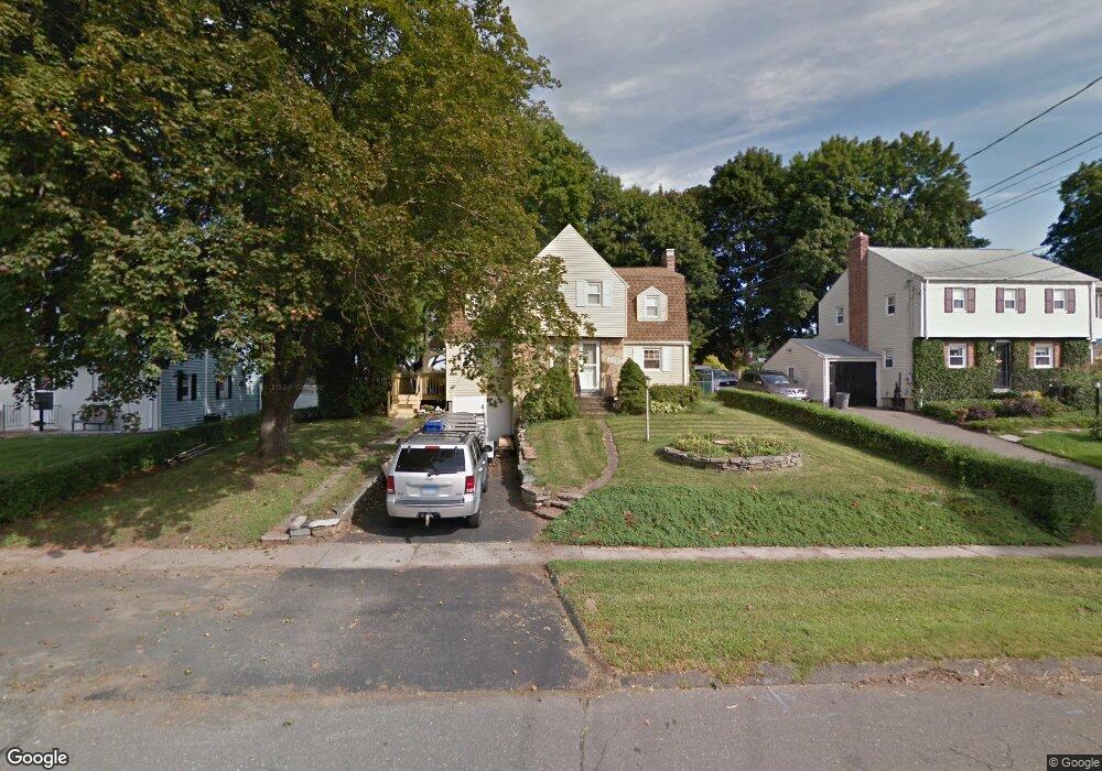 74 Cheney Ln, Newington, CT 06111 - photo 1