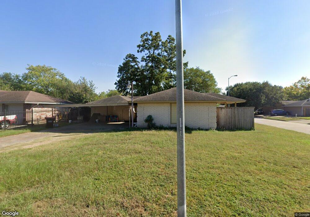 1039 Pilot Point Dr, Houston, TX 77038 - photo 1