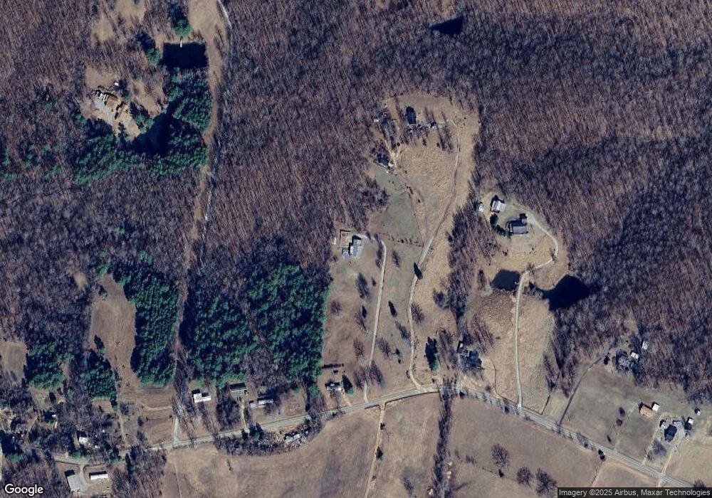 2564 Old Stewart Rd, Tennessee Ridge, TN 37178 - photo 1