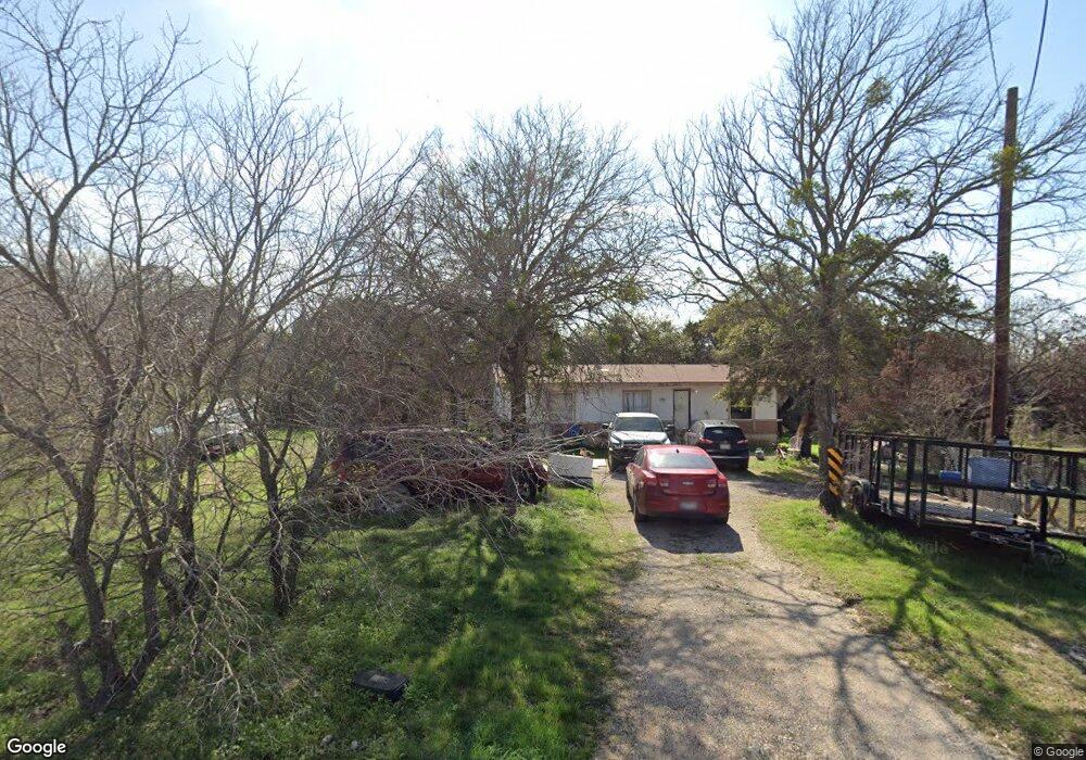 141 Tanglewood Ln, Weatherford, TX 76087 - photo 1