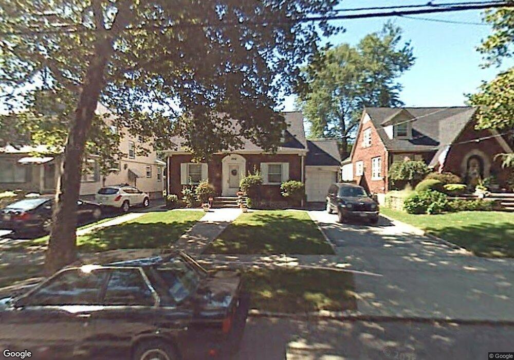 60 Bryant Ave, Staten Island, NY 10306 - photo 1