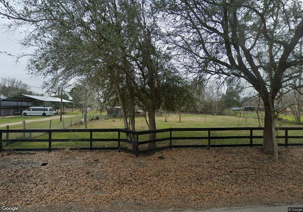 18804 Mckay Rd, Alvin, TX 77511 - photo 1