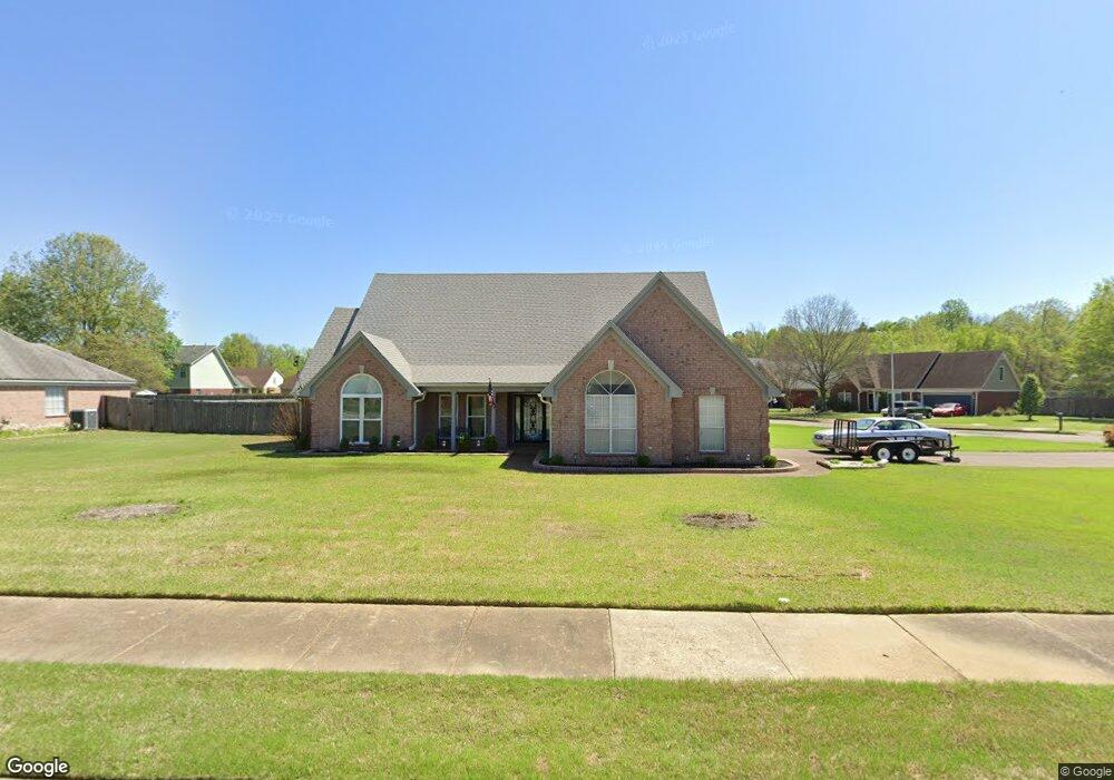 5600 Eagleston Dr, Olive Branch, MS 38654 - photo 1