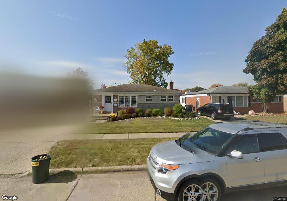 30475 J Carls St, Roseville, MI 48066 - photo 1