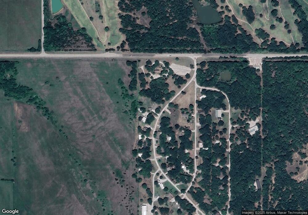 124 Hampton Rd, Ardmore, OK 73401 - photo 1