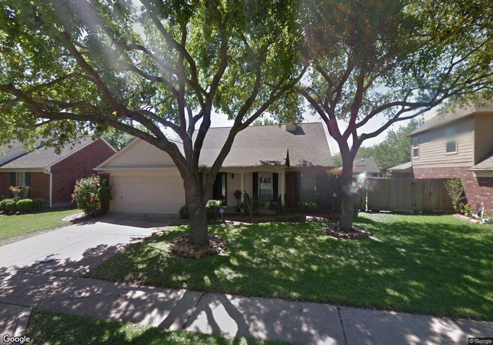 4006 Beechwood Dr, Pearland, TX 77584 - photo 1