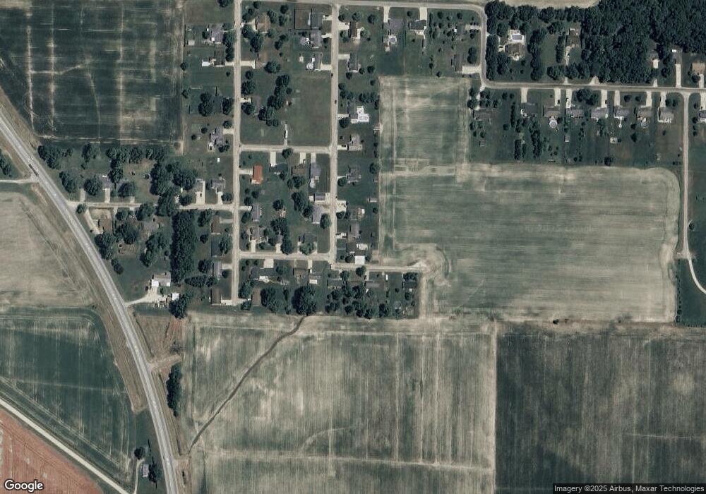 9800 N Country Dr, Effingham, IL 62401 - photo 1