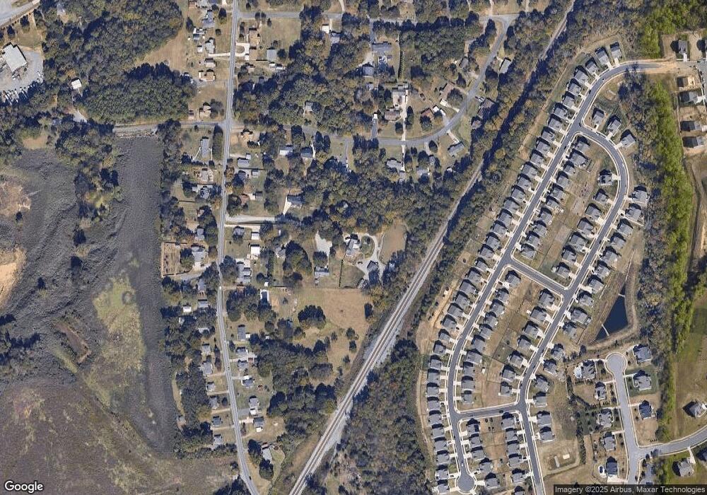 1018 Twin Oaks Ct, Concord, NC 28027 - photo 1