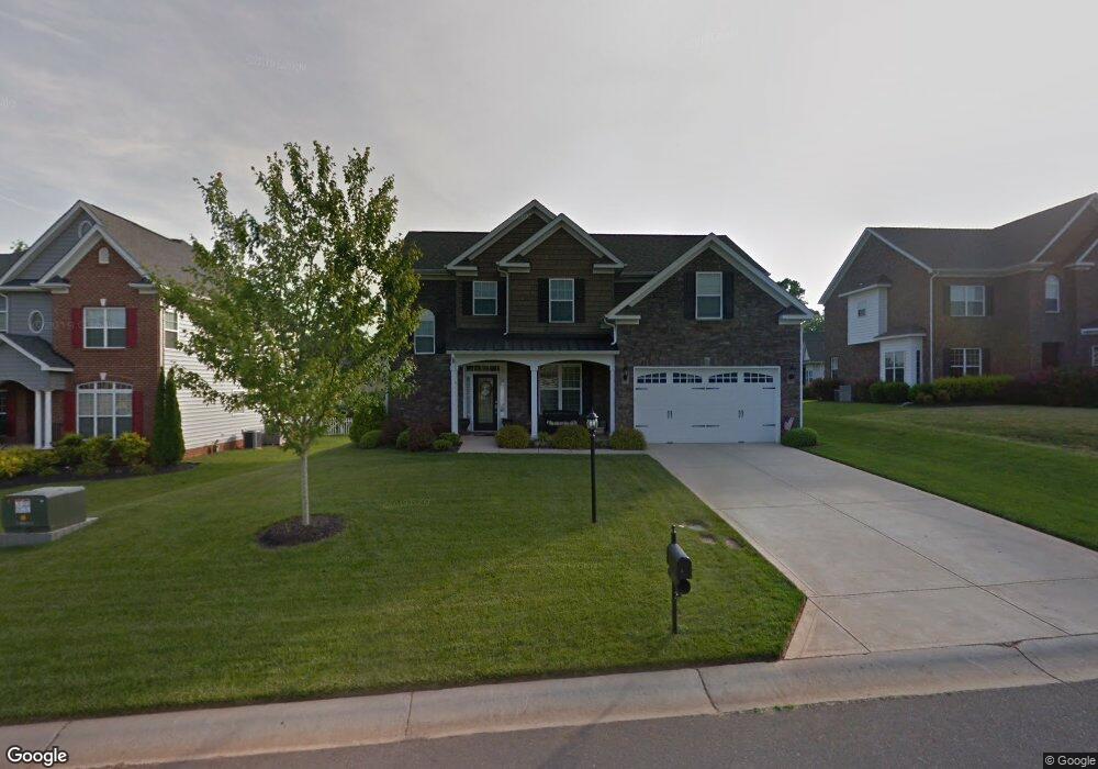 2007 Curry Ln, Clover, SC 29710 - photo 1