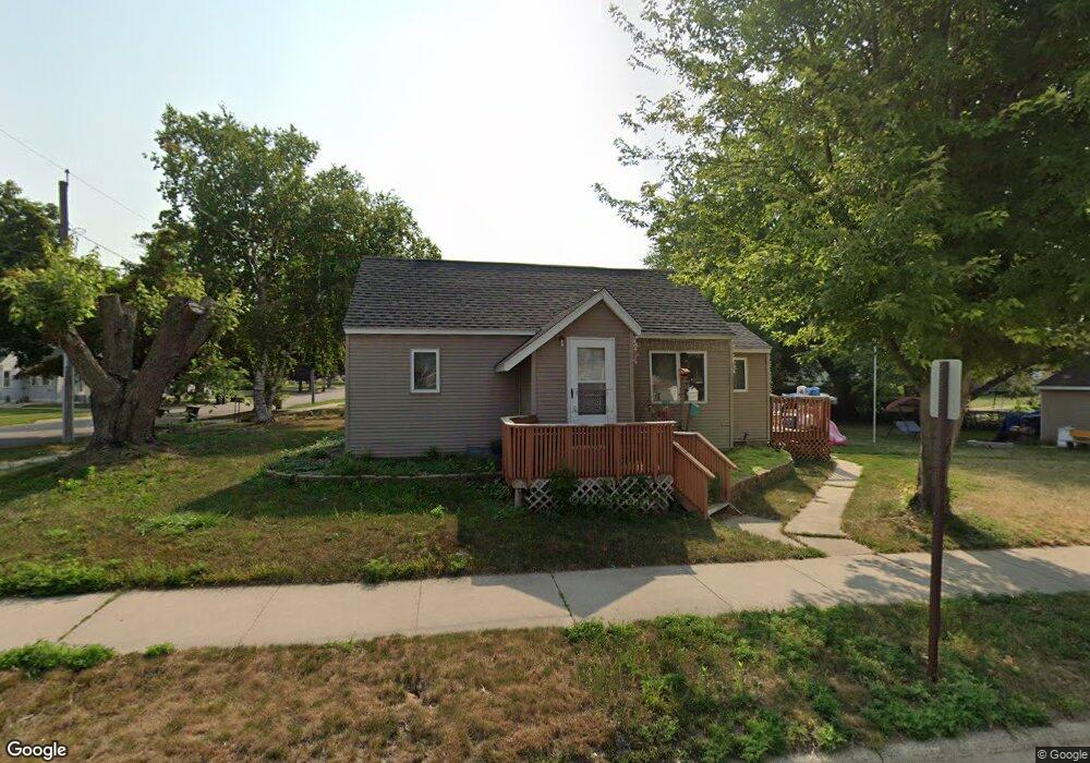 1421 7th Ave NW, Austin, MN 55912 - photo 1