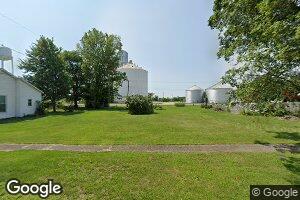 209 E Lincoln Ave, Chrisman, IL 61924