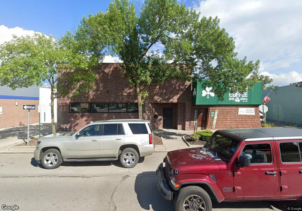 18680 Mack Ave, Grosse Pointe Farms, MI 48236 - photo 1