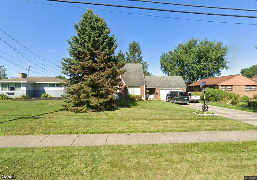 835 5th St, Struthers, OH 44471 - photo 1