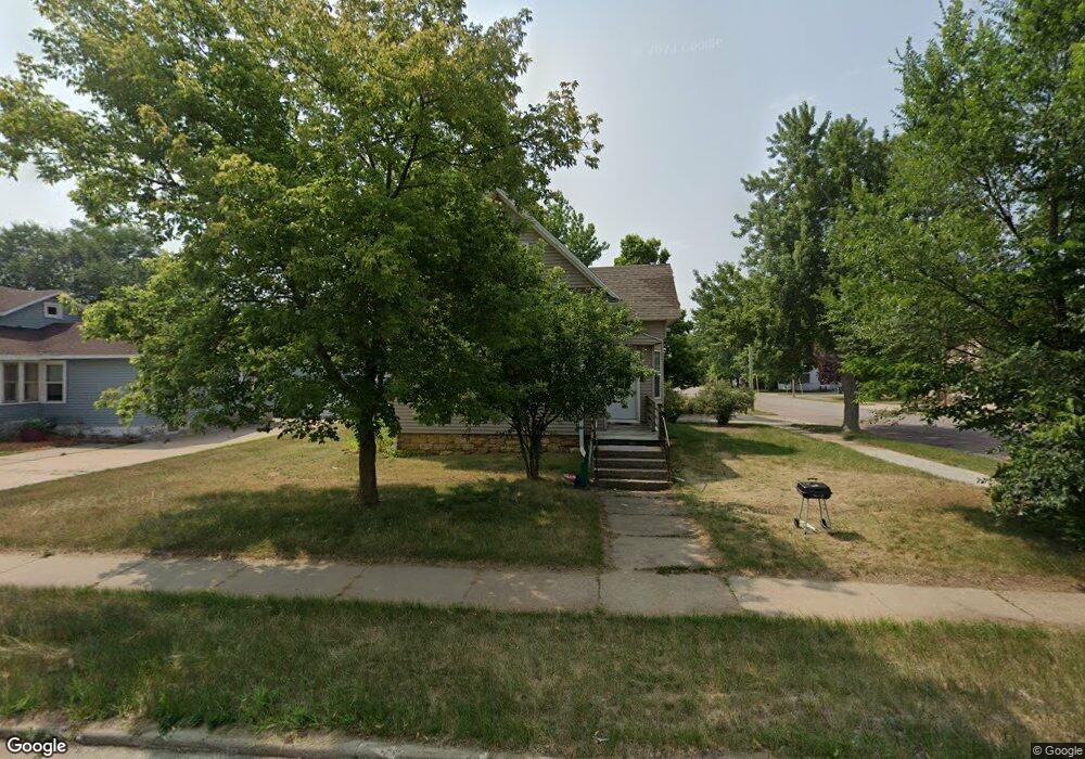 1110 Baker St, Wisconsin Rapids, WI 54494 - photo 1