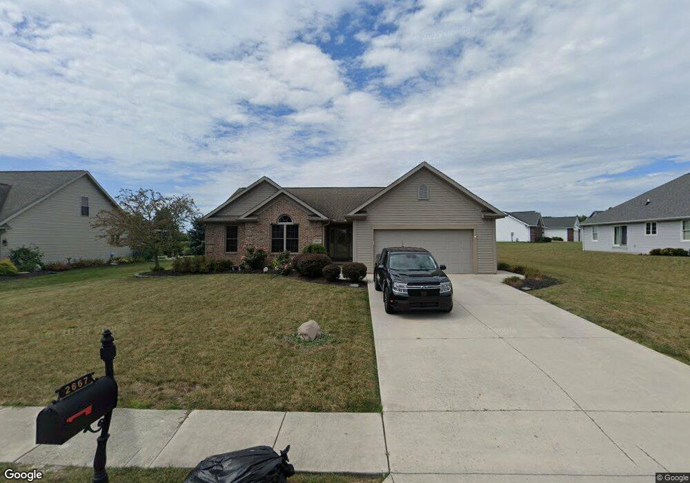 2667 Autumn Ridge Dr, Lima, OH 45801 - photo 1