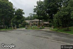 807 Ontario Ct, Franklin Lakes, NJ 07417