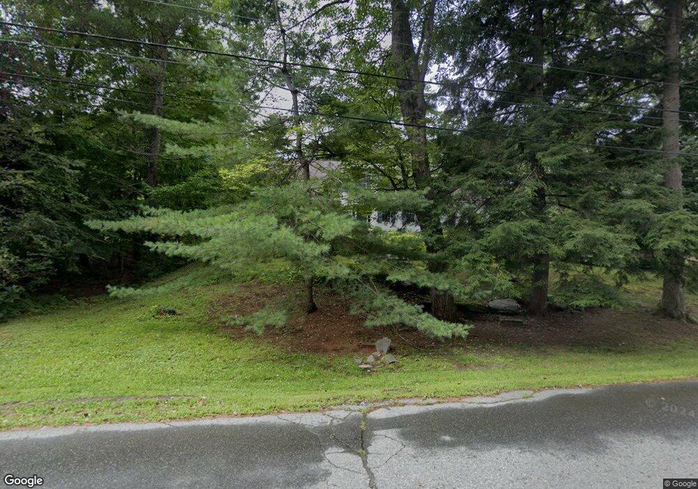 165 Lyman Batcheller Rd, Quechee, VT 05059 - photo 1